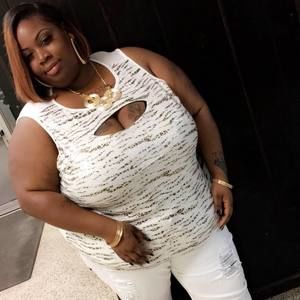 Meet your Posher, Shakira